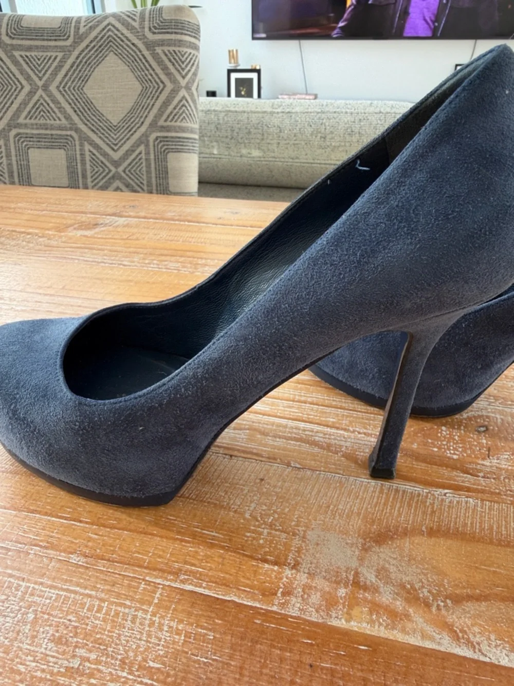 YSL Yves Saint Laurent Navy Suede Platform Pumps | Size 36 - Picture 9 of 11
